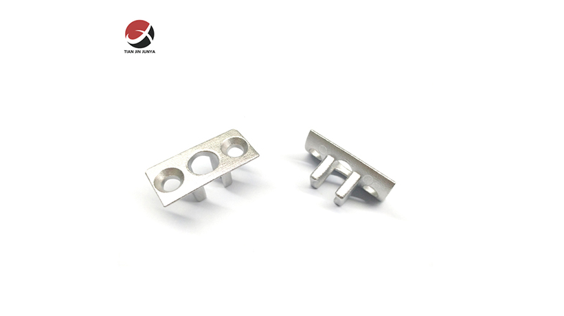 不鏽(xiu)鋼鑄造(zao)機械設(she)備零部(bu)件（來圖(tu)來樣定(ding)制加工(gong))